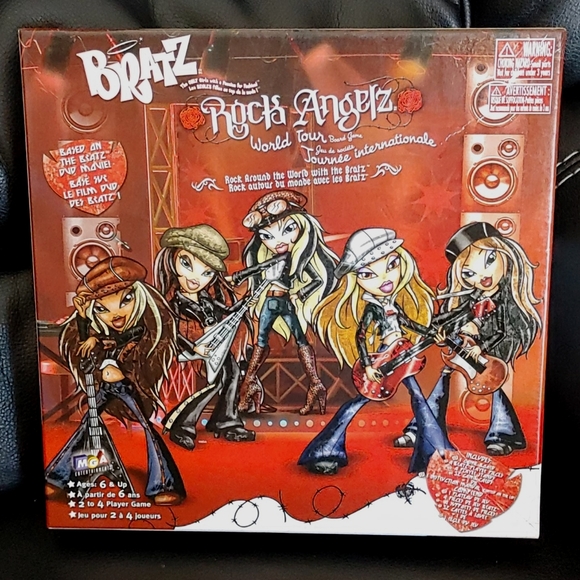 🌺NWOT🌺Bratz Rock Angelz World Tour Game - Picture 2 of 7